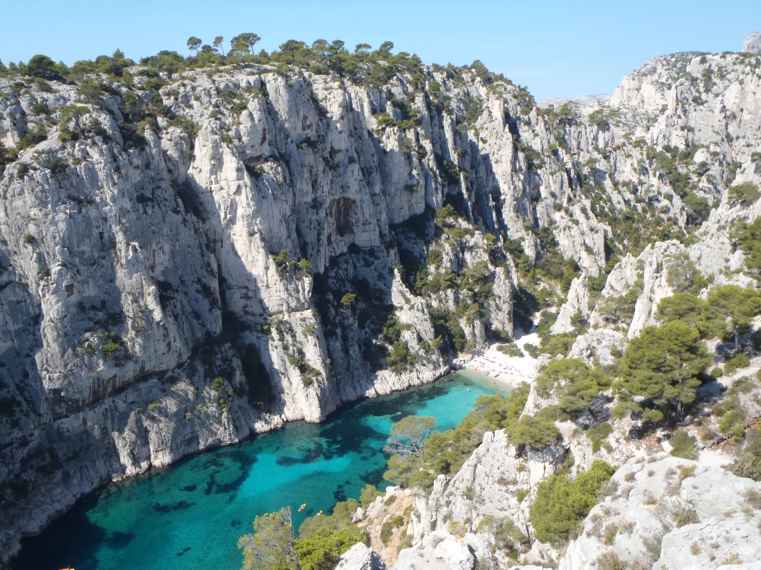WEEKEND DI ESCURSIONI NEL PARCO NAZIONALE DELLE CALANQUES - Immagine 6