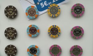 VÉRITABLES JETONS DE L'ANCIEN CASINO LES FLOTS BLEUS