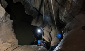 Gita speleologica di un giorno con supervisione alla grotta della casteletta