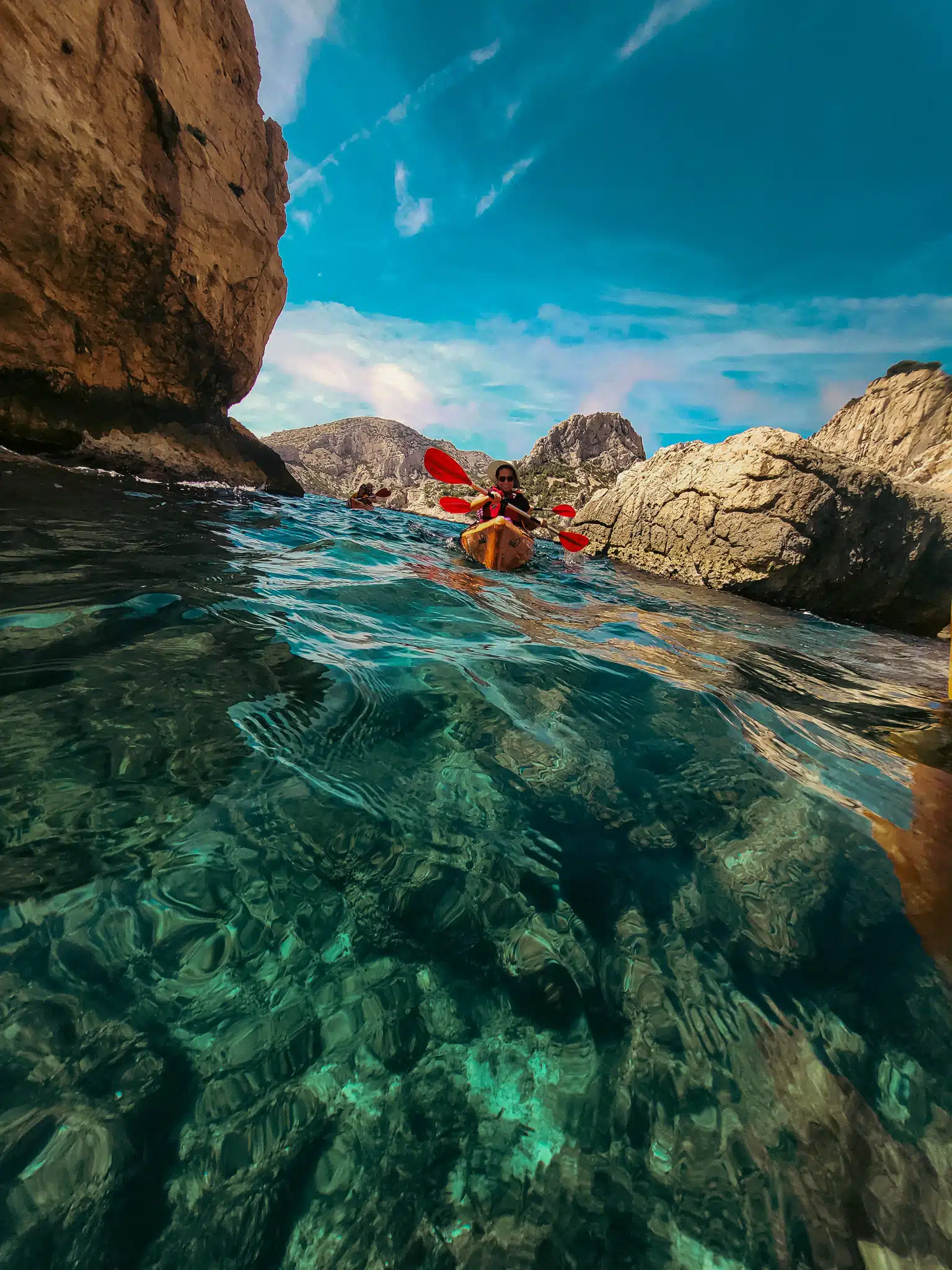 Zeekajak vakantiekamp met expénature vivez l'aventure, calanques de cassis
